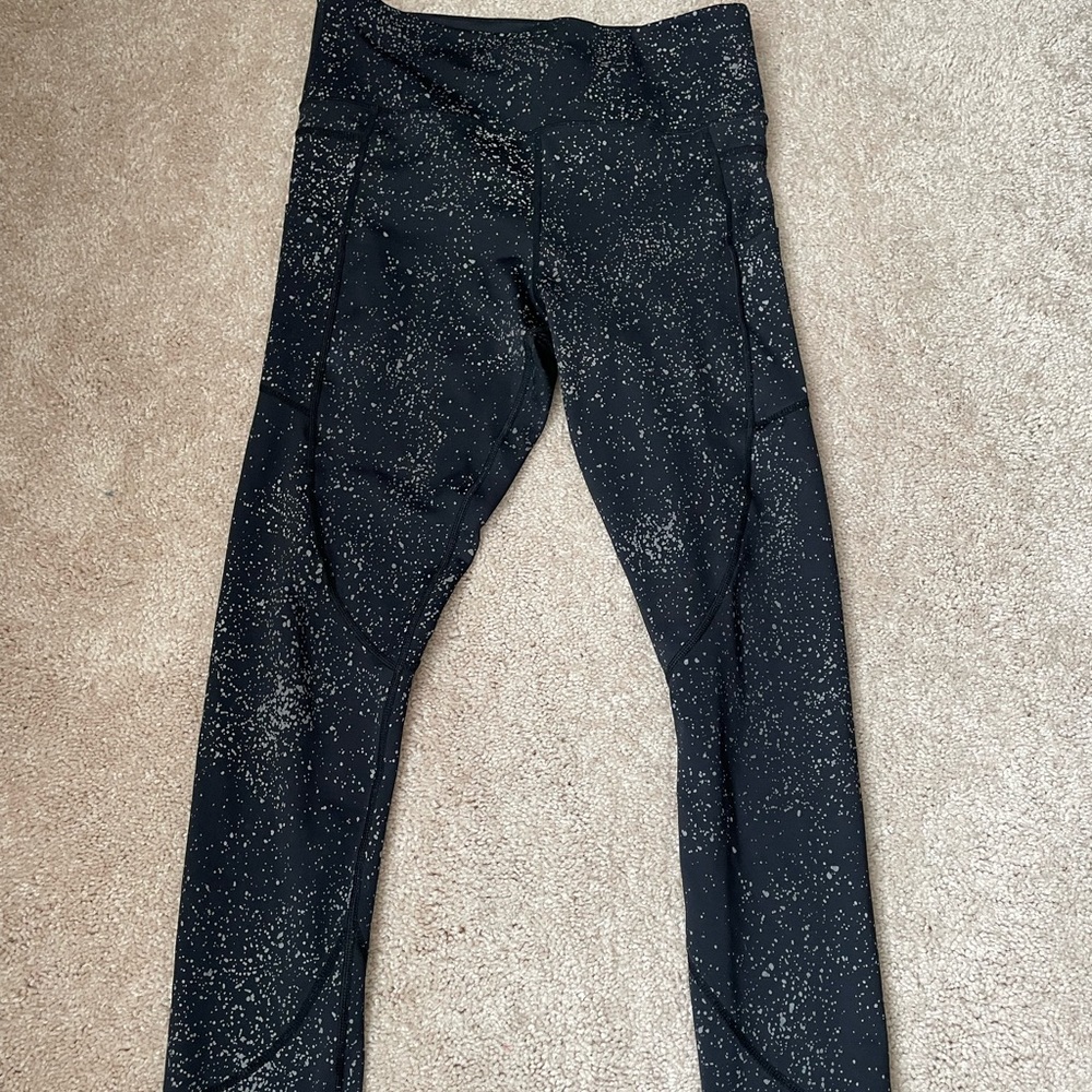 Zyia light n tight reflective leggings